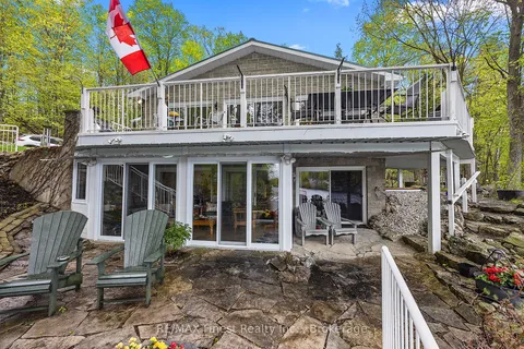 8126 Perth Rd, South Frontenac, ON K0H 2L0