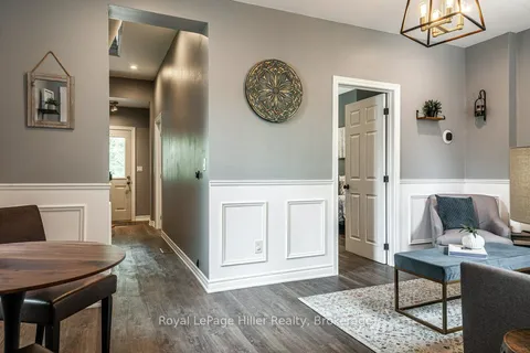 20 Whyte Ave, Stratford, ON N5A 2S2