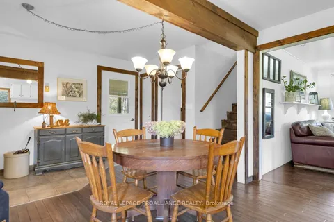 4388 Henderson Rd, North Frontenac, ON K0H 1B0