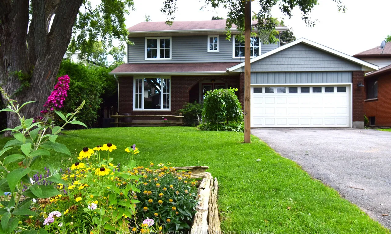 69 Kensington Cres, Belleville, ON K8P 4T4
