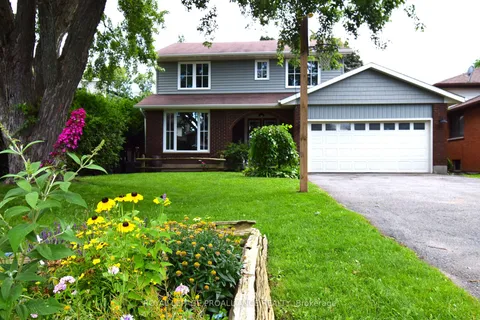69 Kensington Cres, Belleville, ON K8P 4T4