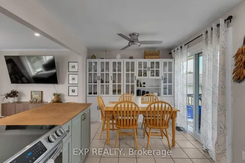 1049 Airport Pkwy, Belleville, ON K8N 4Z6