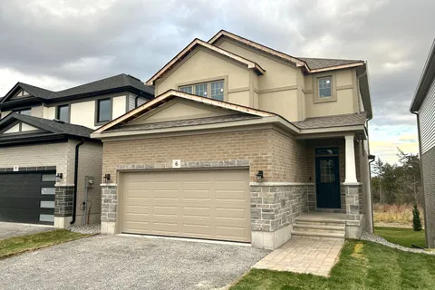 6 Peace River St, Belleville, ON K8N 4Z5