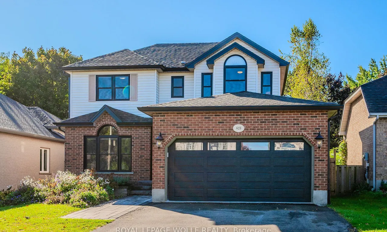 623 Cardiff St, Waterloo, ON N2T 2P4