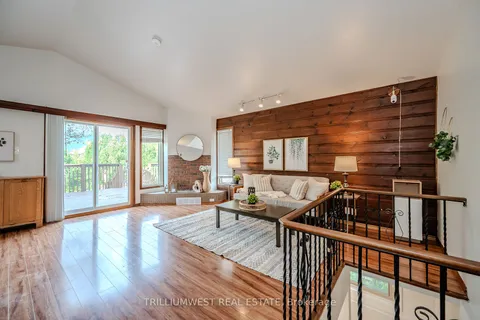 58 Fifth Ave, Kitchener, ON N2C 1P4