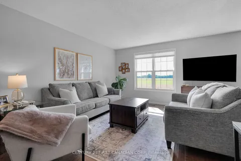 22630 Rougham Rd, Strathroy-Caradoc, ON N0L 1W0