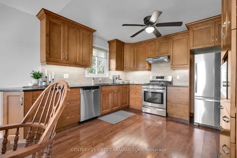 22630 Rougham Rd, Strathroy-Caradoc, ON N0L 1W0
