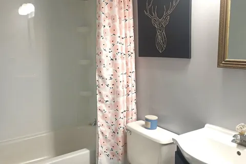 146 Frederic St, West Elgin, ON N0L 2P0