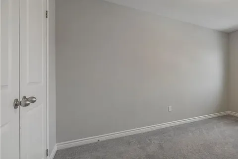 14 Tegan Crt, Loyalist, ON K0H 2H0