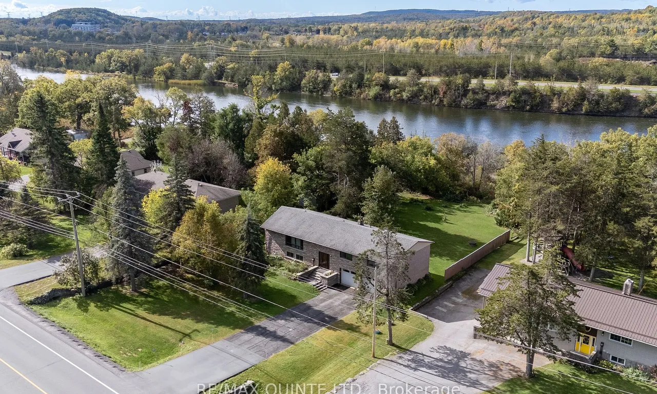 1375 Glen Miller Rd, Quinte West, ON K0K 2C0