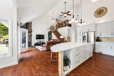 254G X Bay Rd, Killarney, ON P0M 1A0