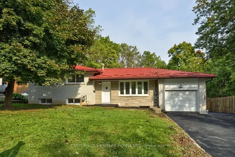 223 Fountain St, Cambridge, ON N3H 1H7