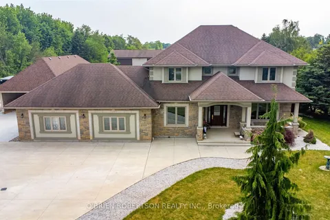 19356 Fargo Rd, Chatham-Kent, ON N0P 1A0