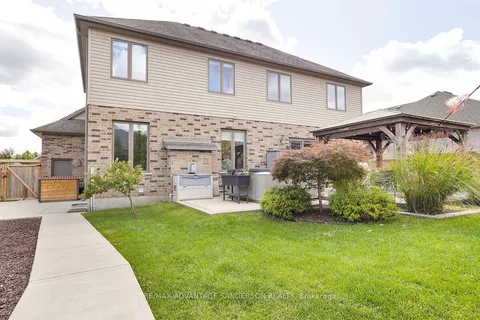 56 Blue Heron Dr, Middlesex Centre, ON N0M 2A0