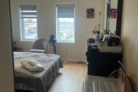 36 Utter Pl, Hamilton, ON L8J 0H7