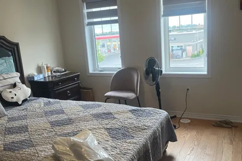 36 Utter Pl, Hamilton, ON L8J 0H7
