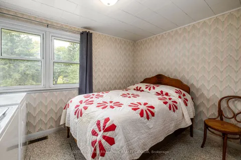 58 Old Portage Rd, Quinte West, ON K0K 1L0