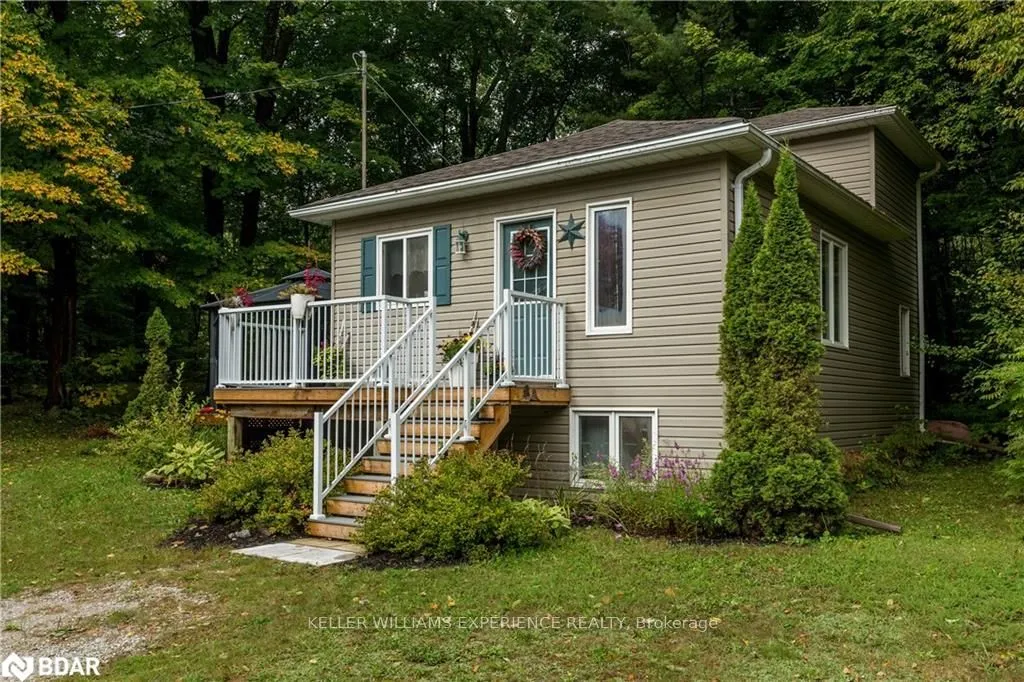 2486 Houseys Rapids Rd, Gravenhurst, ON L0K 2B0