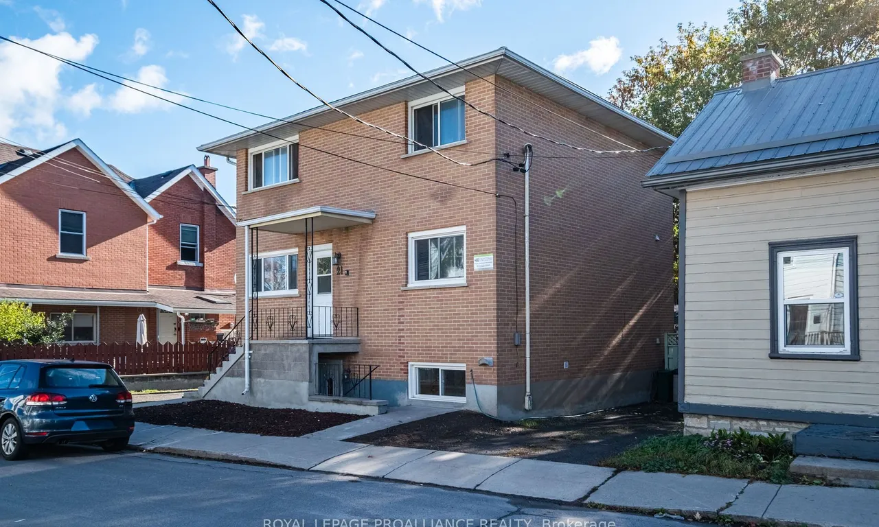 21 Cherry St, Kingston, ON K7K 3W2