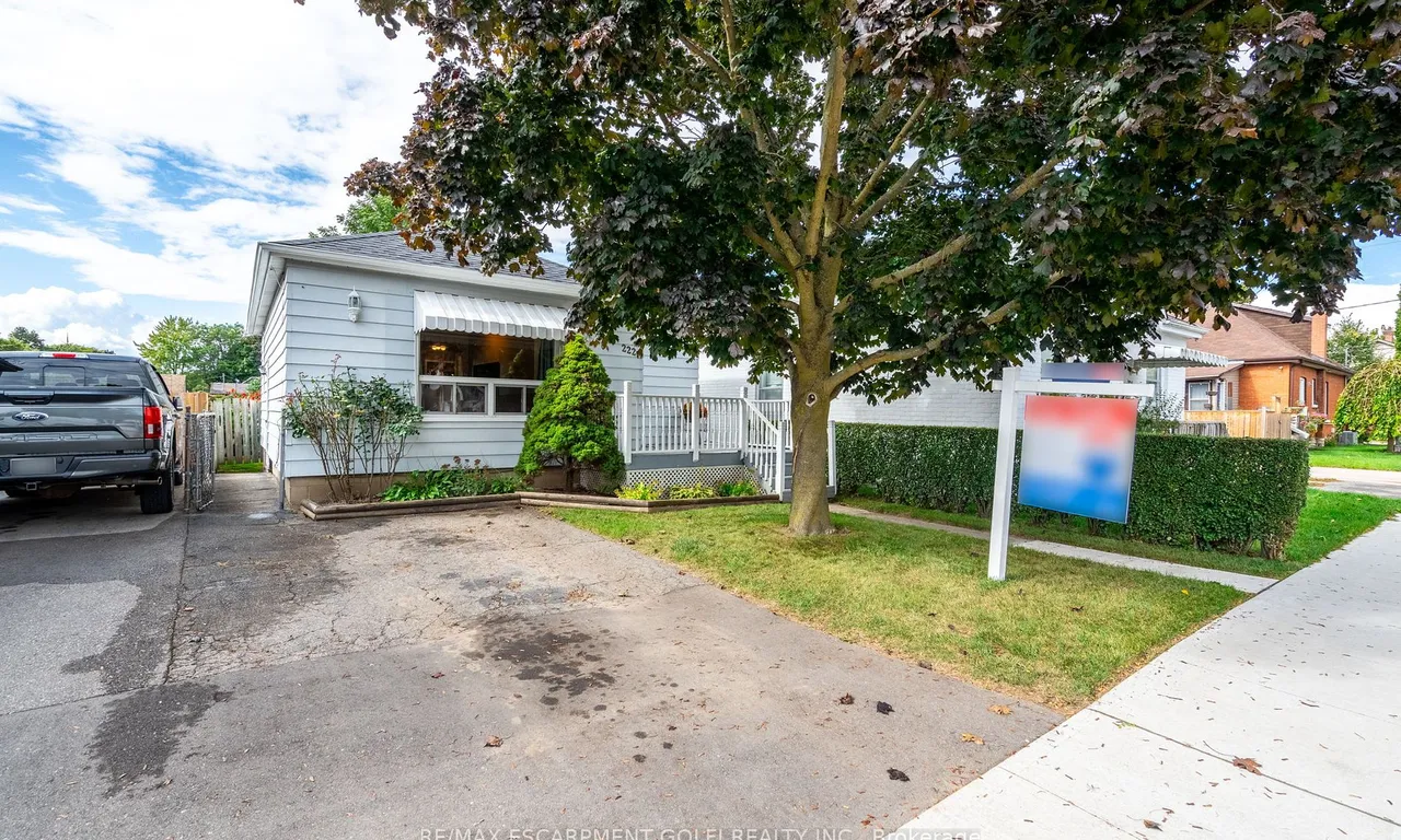 222 Rawdon St, Brantford, ON N3S 6G2