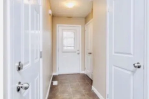 122 Rochefort St, Kitchener, ON N2R 1V5