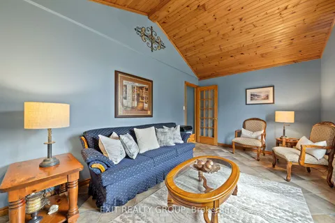 39 Woods Rd, Madoc, ON K0K 2K0