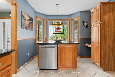 39 Woods Rd, Madoc, ON K0K 2K0