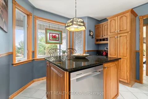 39 Woods Rd, Madoc, ON K0K 2K0