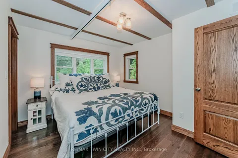 641 WATSON Rd, Puslinch, ON N0B 2J0
