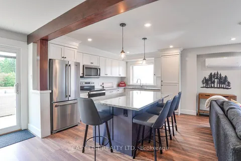 1021 Marina Road, Lake of Bays, ON P1H 2J6
