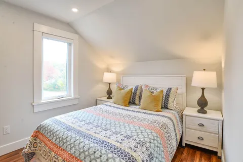 1021 Marina Road, Lake of Bays, ON P1H 2J6