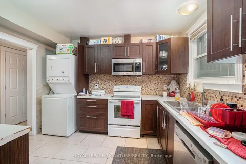 85 Doane St, Ottawa, ON K2B 6G7