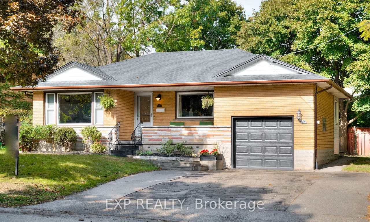 42 Acacia St, Kitchener, ON N2G 3B2