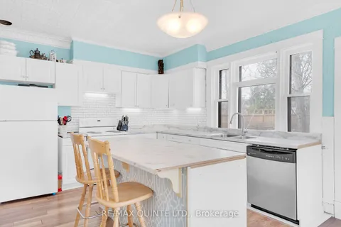 315 Arthur St, Tweed, ON K0K 3J0