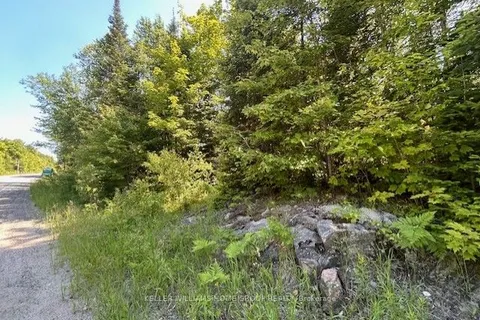 NA Glamorgan Rd, Highlands East, ON K0M 1S0