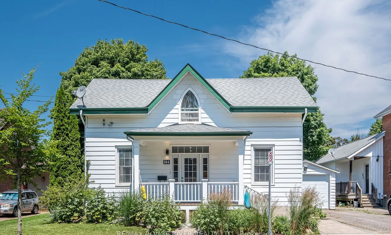 164 Chapel St, Cobourg, ON K9A 1J3