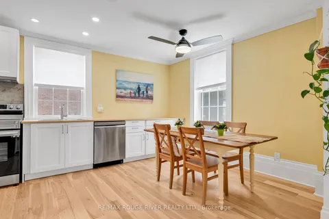 164 Chapel St, Cobourg, ON K9A 1J3