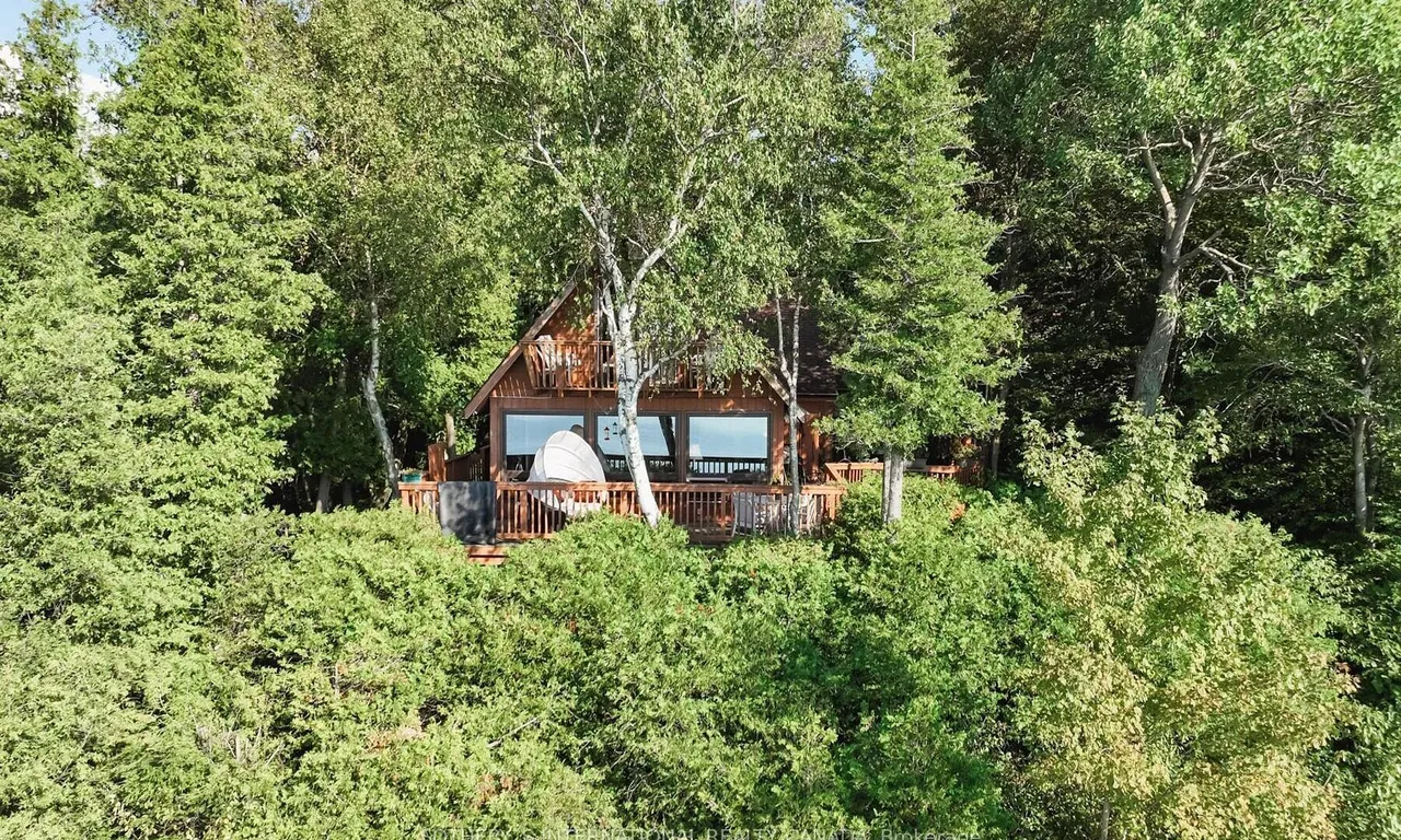 74877&amp;9 Dr. George Smith Ave, Bluewater, ON N0M 1G0