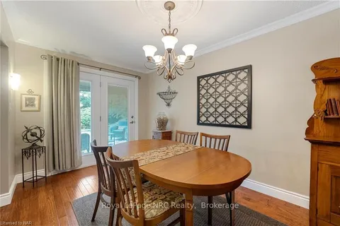 1515 Haist St, Pelham, ON L0S 1E0