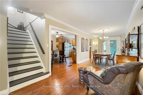 1515 Haist St, Pelham, ON L0S 1E0