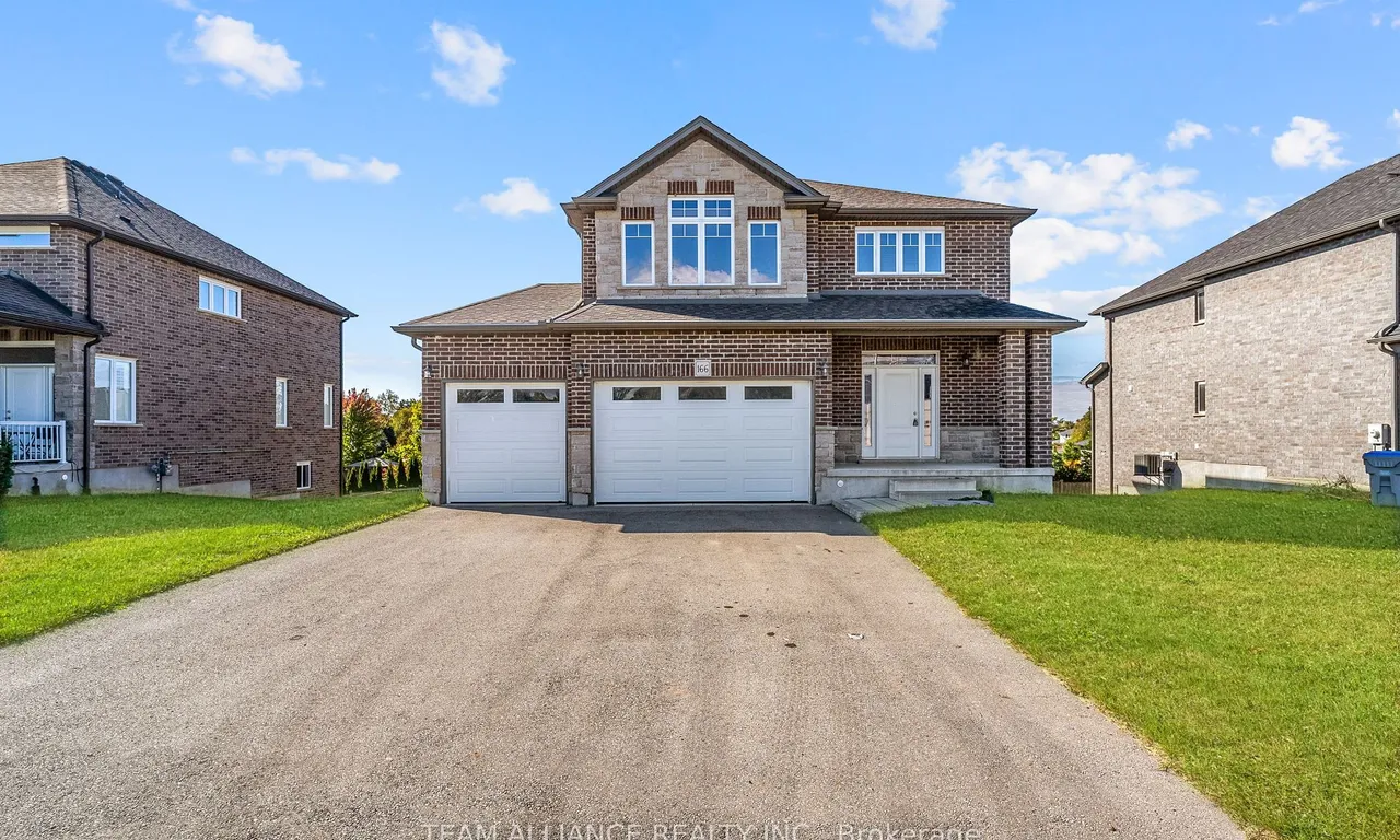 166 Queen St, Middlesex Centre, ON N0L 1R0