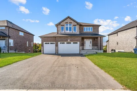 166 Queen St, Middlesex Centre, ON N0L 1R0