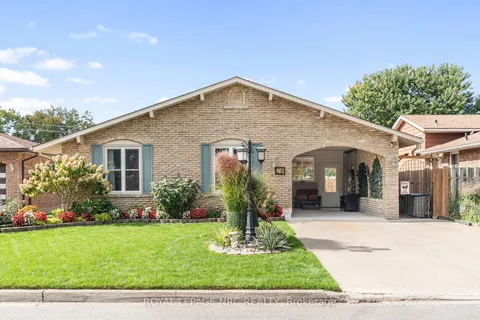 14 Cascade Crt, St. Catharines, ON L2P 1T6