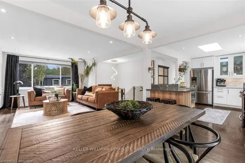 46 TERRACE Dr, Hamilton, ON L9H 3X2