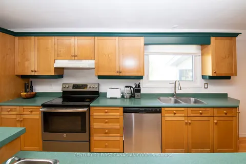 46 Piers Cres, London, ON N6E 1Z3