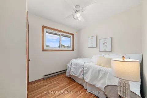 8 Edgehill Rd, Belleville, ON K8N 2K6