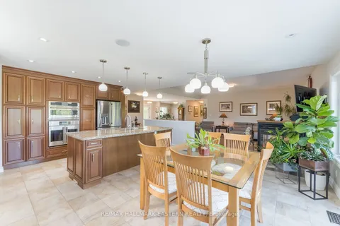 1265 Floods Dr, Smith-Ennismore-Lakefield, ON K0L 1T0
