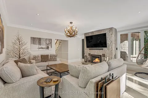 18 Elder Cres, Hamilton, ON L0R 1R0