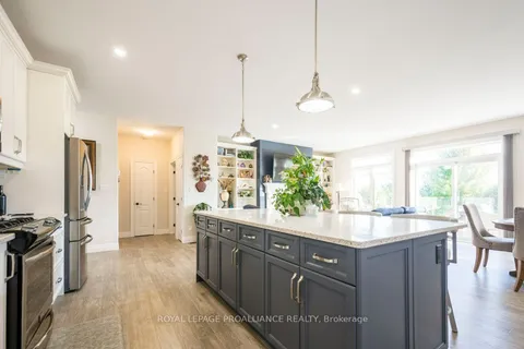 54 Stonecrest Blvd, Quinte West, ON K8R 0A4