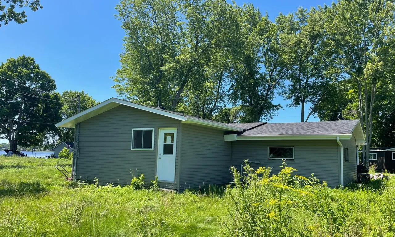 22499 Loyalist Pkwy, Trent Hills, ON K8N 5P7